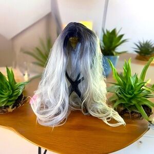 eNilecor Synthetic Long loose curl Ombre Gray Wig with wig cap